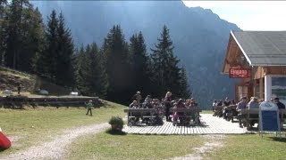 Familienurlaub in Tirol erleben  Freizeitaktivitäten für die ganze Familie [upl. by Holofernes]