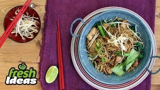 Quick Chicken Chow Mein Recipe with Soft Noodles [upl. by Nirhtak]