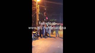 Beer shop in Karachi fight [upl. by Gildas]