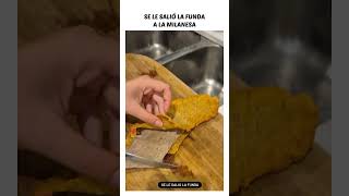 Se le salió la funda a la milanesa 🤣humor milanesas recetas [upl. by Lebazi]