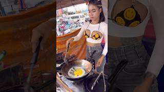 Only 2 USD She Serve Delicious Pad Thai Thai Street Food [upl. by Ameen]