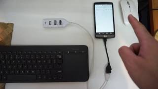 Keyboard amp Mouse connected to Android Smartphone LG G3 USB Hub [upl. by Tomchay]