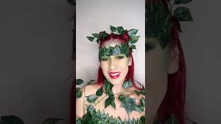 I am Poison ☠️🌿 shorts poisonivy makeuptutorial makeuptransformation creativemakeup cosplay [upl. by Acir]