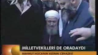 Mahmut Efendi nin kızı Fatma Muradoğlu nun cenaze merasimi [upl. by Ynnij]