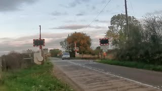 Swinderby Road Level CrossingNottinghamshire201024 [upl. by Annaitat539]