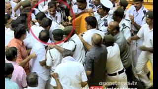 Shameful Kerala assembly protest by LDF MLAs against KM Manis budget [upl. by Ramu]