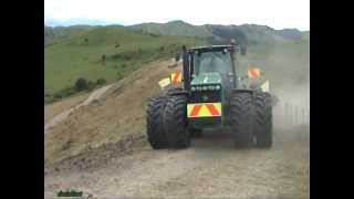 JOHN DEERE 8430 Eating Up the EastCoast Hill Country [upl. by Gomar]