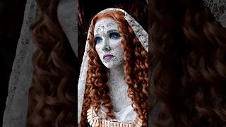 Cracked porcelain doll 👰🏼‍♀️ Halloween makeup transition [upl. by Meean]