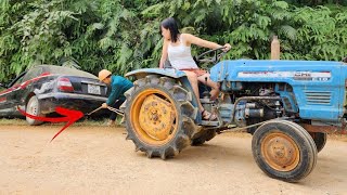 Genius girl repairs and restores car lost brakes dive into the ditch [upl. by Sarilda]