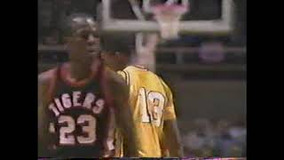 1989 IHSA Class AA Boys Basketball State Semifinal quotChicago King vs East St Louis Lincolnquot [upl. by Kissee]