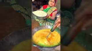 chikki kaise banti hai making shortvideo [upl. by Hardi507]