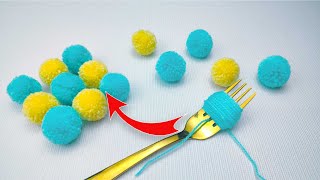 COMO HACER POMPONES de lana pequeños  mini pompones con tenedor [upl. by Idelle]