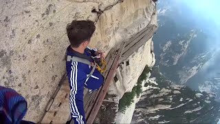 Hua Shan plank walk  Harness [upl. by Araht]