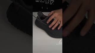 👉HOW TO LACE YEEZY BOOST KAWS STYLE [upl. by Aivatan]