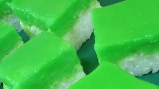 Kuih Seri Muka [upl. by Htezil]