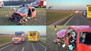 HEFTIGER FRONTALUNFALL MUTTER 29 amp KINDER 4  9 SCHWER VERLETZT  HUBSCHRAUBER  FEUERWEHR [upl. by Winson84]