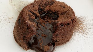 Πανεύκολο Σουφλέ Σοκολάτας ΧΩΡΙΣ ΜΙΞΕΡ  Chocolate Souffle [upl. by Whiteley]