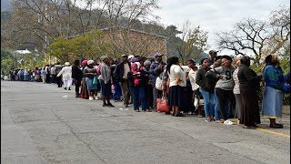 KnysnaFire Assisting the victims [upl. by Stanway]