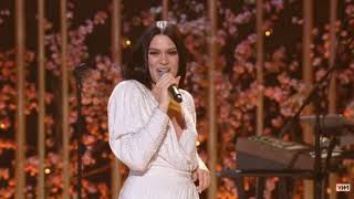 Jessie J sing QueenIm Very Woman [upl. by Neleag746]