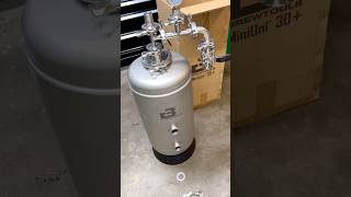 BrewTools glycol jacketed unitank unboxing [upl. by Thomasine]