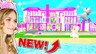 I BOUGHT The NEW Beach House In Adopt Me Roblox [upl. by Dualc]