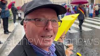 Epifania a Roma il tradizionale corteo quotViva la Befanaquot da Castel SantAngelo al Vaticano [upl. by Atekin188]