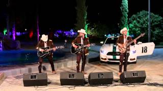 Legado MyM quotPorte De Toro Finoquot En Vivo Corridos 2015 [upl. by Anna-Diane84]