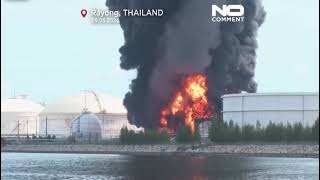 Un énorme incendie s’est déclaré sur un site de stockage de produits chimiques à Thaïlande [upl. by Sang]