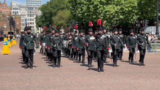 NEW Changing The Guard London 230624 [upl. by Aimek]