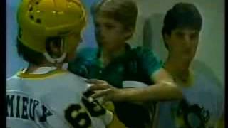 19841985  Mario Lemieux Poster Commercial [upl. by Ynattyrb]