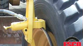 ESCO Combi Style Hydraulic Tire Bead Breaker Model 10101 [upl. by Arakaj]