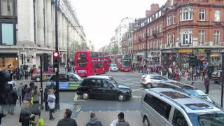 London mit dem Doppeldeckerbus durch die Oxford Street [upl. by Martell]