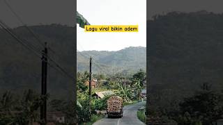 Lagu sunda viral bikin adem Sabilulungan [upl. by Boggers]