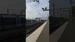 Arrivée et départ de 2 UM2 de NAT Z50000 IDFM à EpinayVilletaneuse train sncf bus ratp tram [upl. by Nodnrb]