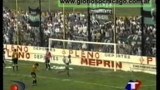 PALIZA HISTÓRICA A ALMIRANTE EN CASANOVA  ALMIRANTE BROWN 1 CHICAGO 6  NB 1998 [upl. by Tnaryb]