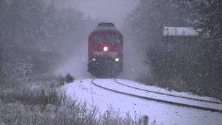 BR 234 2780 Ludmilla im Schnee mit EC 179 und Elektrische Bremse Sound bei Schönow HD [upl. by Okiek]