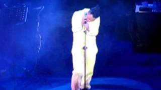 EASON CHAN 陳奕迅  多少 LIVE  MANCHESTER UK 060510 FULL SONG [upl. by Hajidahk]