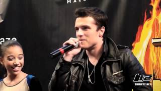 The Hunger Games Cast At Mall of America Answers 1st Question [upl. by Erde623]