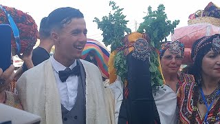 Mariage Traditionnel Kabyle Au Village Arvil à Iflissen quotTigzirtquot Tizi ouzou [upl. by Aivax]