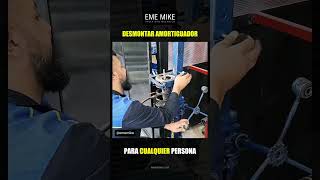 Proceso de extracción de un amortiguador con la herramienta correcta ememike mecanicaautomotriz [upl. by Mayor]