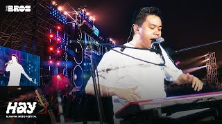 QUÁ LÂU  Vinh Khuất  Live at HAY FEST 23 [upl. by Fidellas]