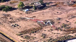 Radio tower collapses after hotair balloon hits near Balloon Fiesta [upl. by Juieta]