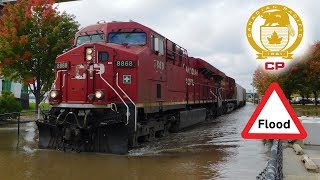 Trains in the Water  CP Trains Plow Through the Flooded Mississippi Waters  October 2018 [upl. by Ovatsug]