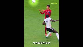 Players Fake Plays  Ronaldinho ☠️ [upl. by Ayotal]