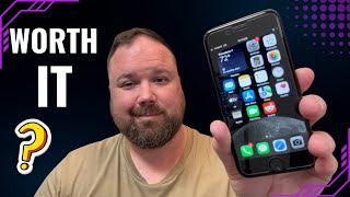 iPhone SE 2022 Review in 2024  Great Budget iPhone or Waste [upl. by Hadley]