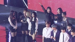 TWICE Reaction to BTS IDOL Encore 방탄소년단 앵콜무대 트와이스 리액션 4K 직캠 by 비몽 [upl. by Franz374]