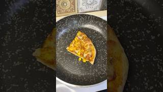 🍕Best hack to reheat leftover pizza without microwave  oven shorts viral zingyfoodnlife [upl. by Celene253]