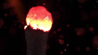 Wunderkerze in Zeitlupe  Sparkler in slowmotion  бенгальский огонь в замедленной съёмке [upl. by Anyotal982]