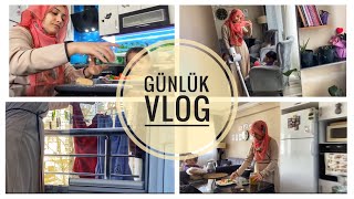 GUNLUK VLOG  KAHVALTI  TEMİZLİK TURU  YEMEK  TATLI ✅ [upl. by Yenruogis994]