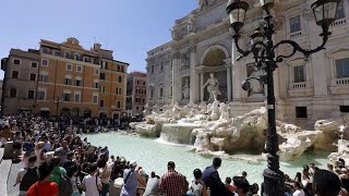 Rome  laccès à la fontaine de Trevi bientôt payant [upl. by Gustav921]